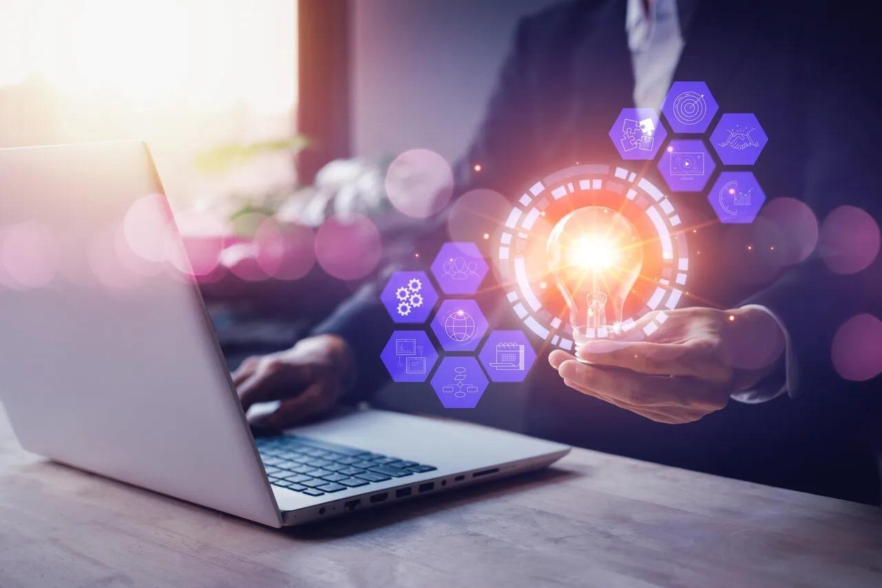 Strategic sourcing software dashboard overview